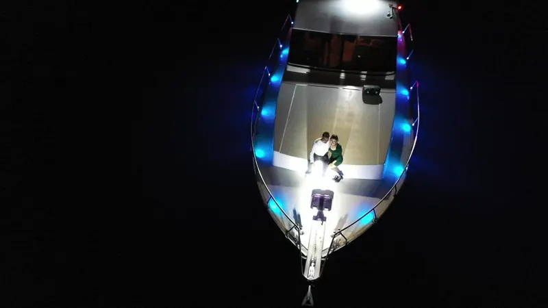 Niloş motoryat — 16 metre, dış görünüm — 12